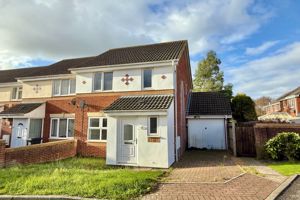 Front/Garage- click for photo gallery